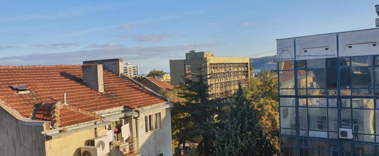 Central Lux Apartment Varna Exterior photo