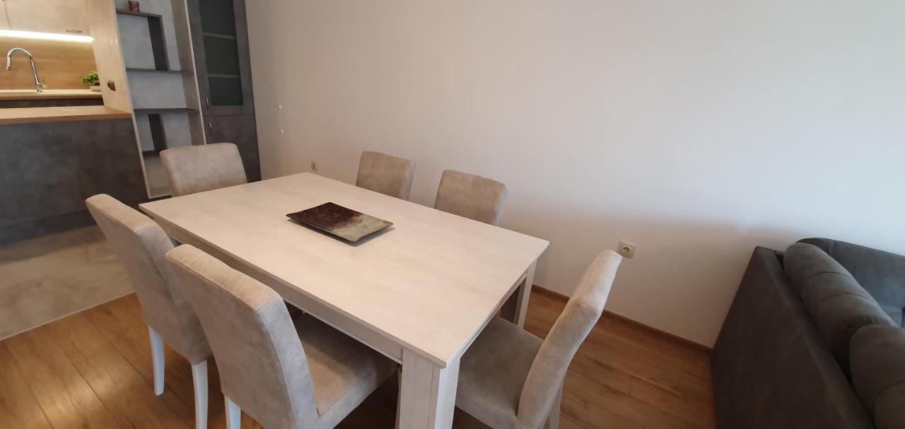 Central Lux Apartment Varna Exterior photo