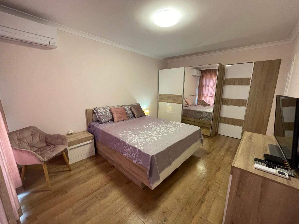 Central Lux Apartment Varna Exterior photo